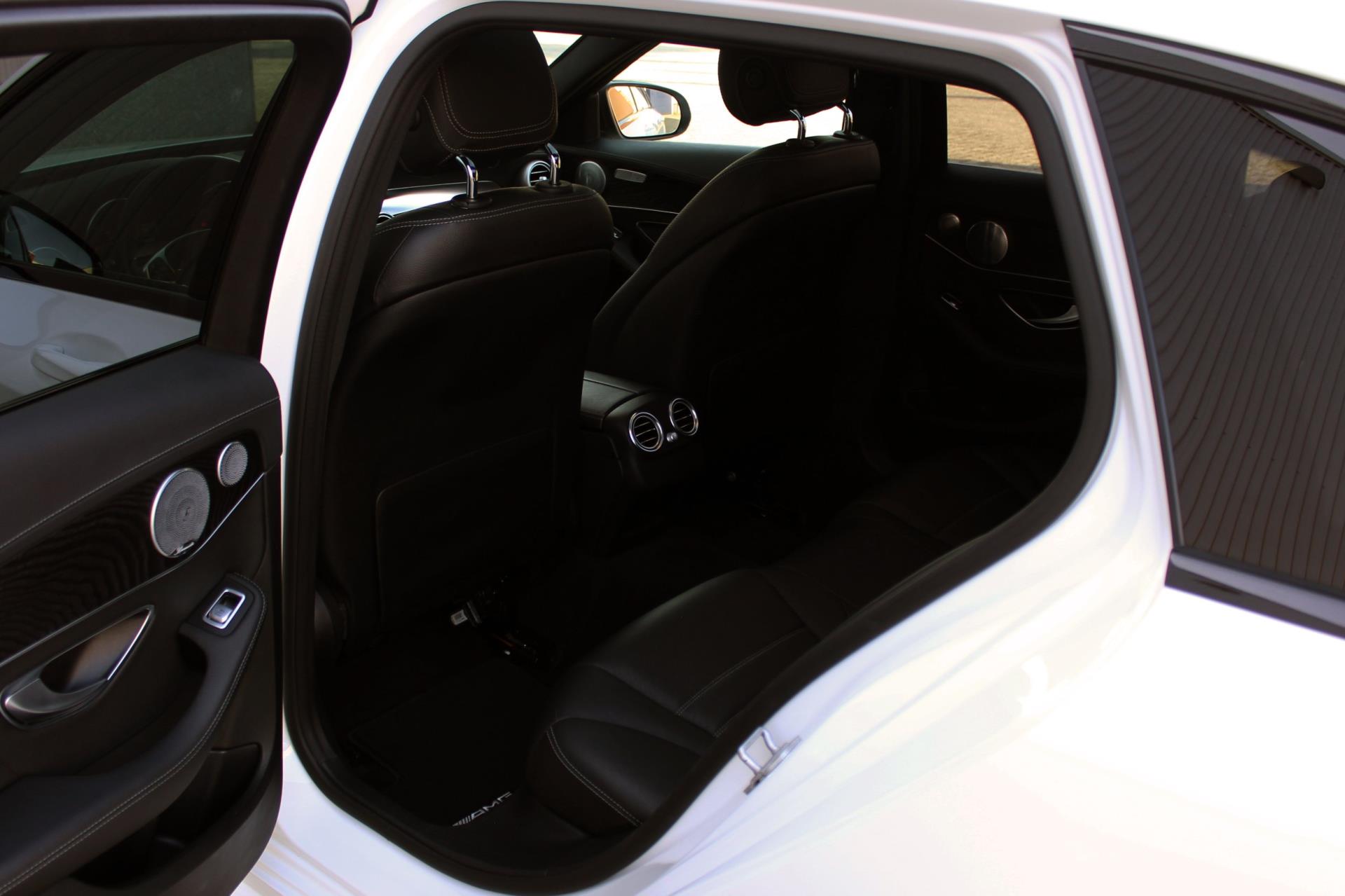 Mercedes-Benz C-Klasse Mercedes-Benz C-klasse Estate C 180 Aut. AMG Line Night, Pano, Burmester