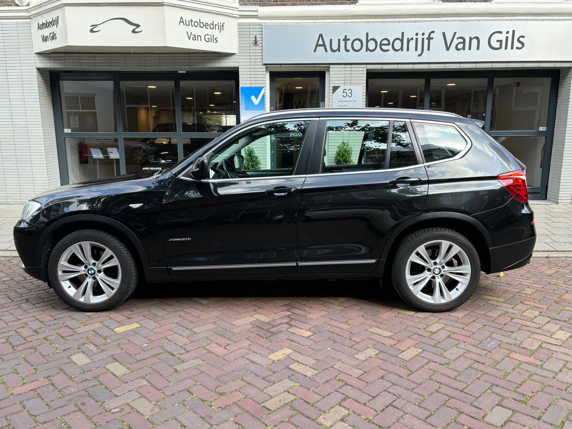 BMW X3 XDrive20i High Executive AUTOMAAT | AIRCO | XENON | TREKHAAK | LED | LMV 19 | LEDER | NAVIGATIE |