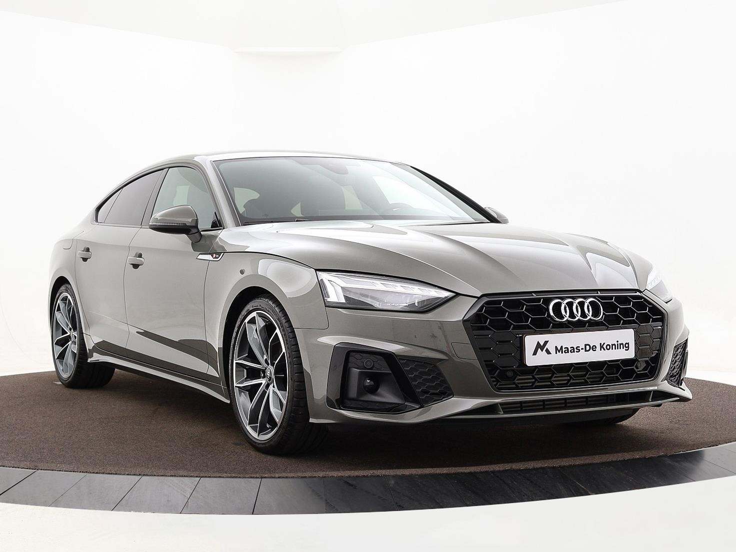 Audi A5 Sportback 35 TFSI S edition Competition 150 PK ·Assistentiepakket rijden· Assistentie pakket parking· Audi virtual cockpit plus·