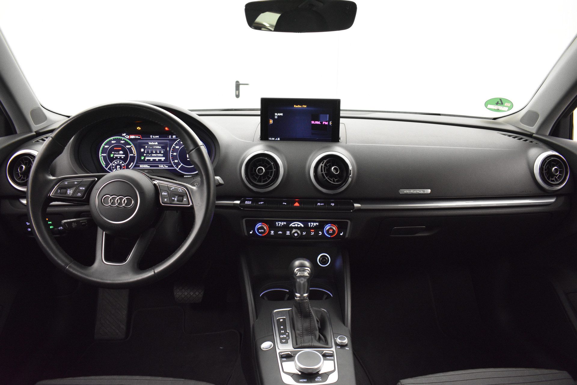 Audi A3 Sportback 1.4 e-tron Sportstoelen Virtual display Camera PDC V+A Adap-Cruise