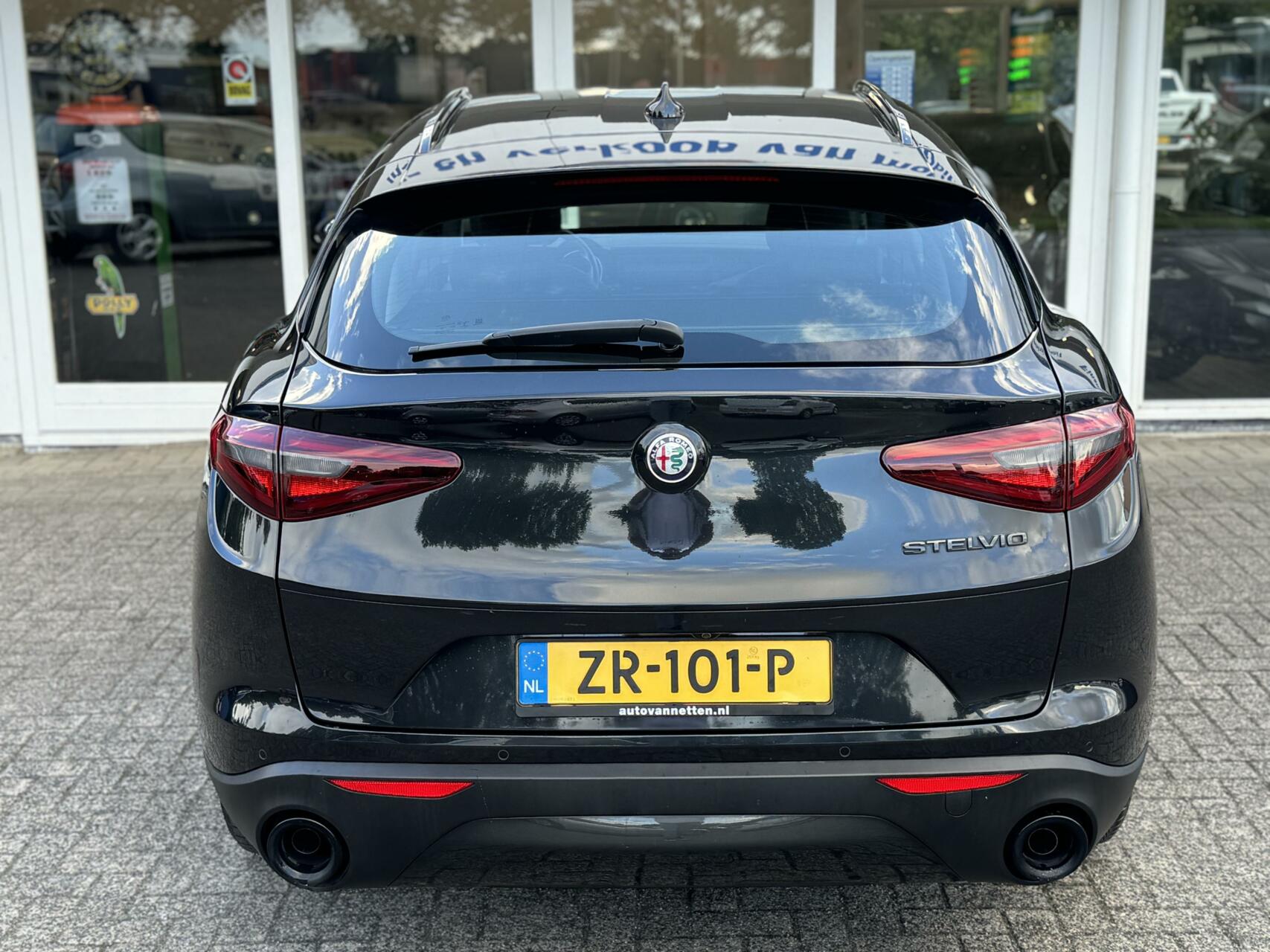 Alfa Romeo Stelvio 2.2D 160pk Automaat,Leder,Xenon,Led,Gr.Navi,pdc,19″lmv,Super