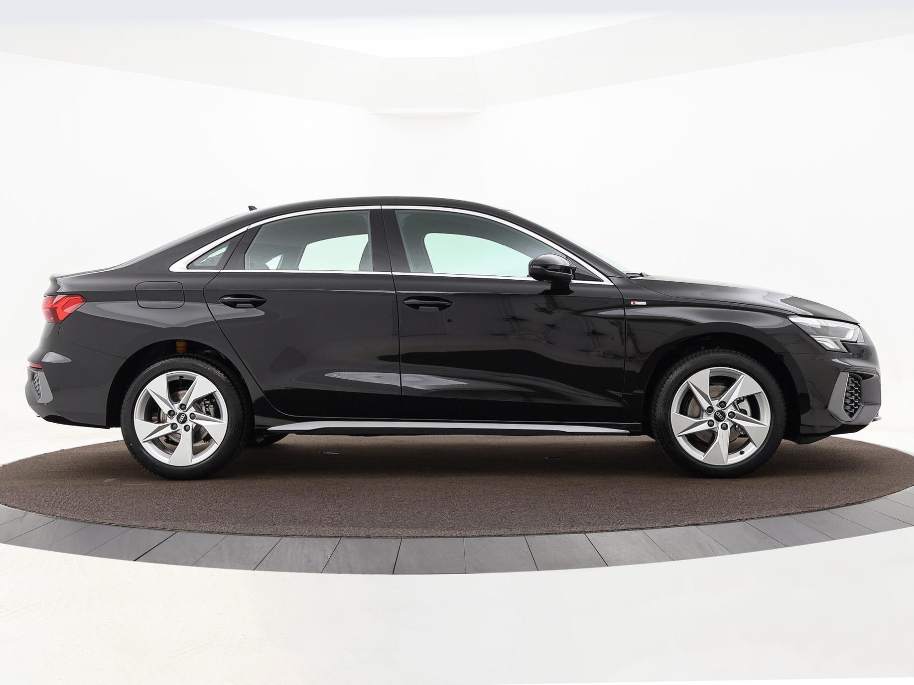 Audi A3 Limousine S Edition 35 TFSI 110 kW / 150 pk Limousine  7 versn. S-Tronic