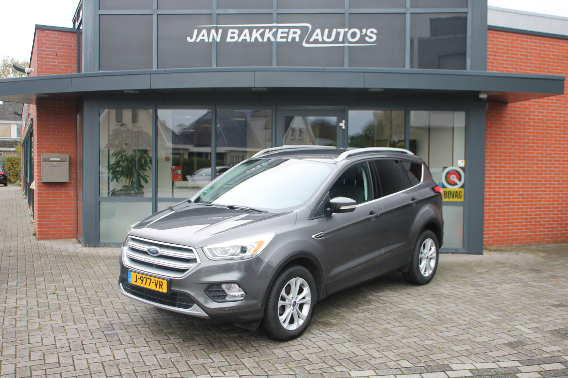 Ford Kuga 1.5 Titanium Styling Pack ✅ CarPlay ✅ Elec.Trekhaak ✅ Rijklaar