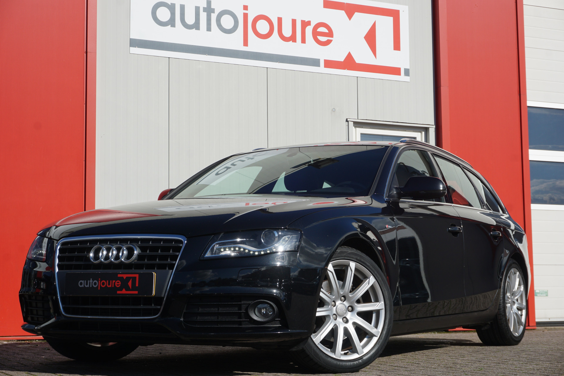 Audi A4 Avant 1.8 TFSI Pro Line S-Line | LED/Xenon | Navigatie | Origineel NL |