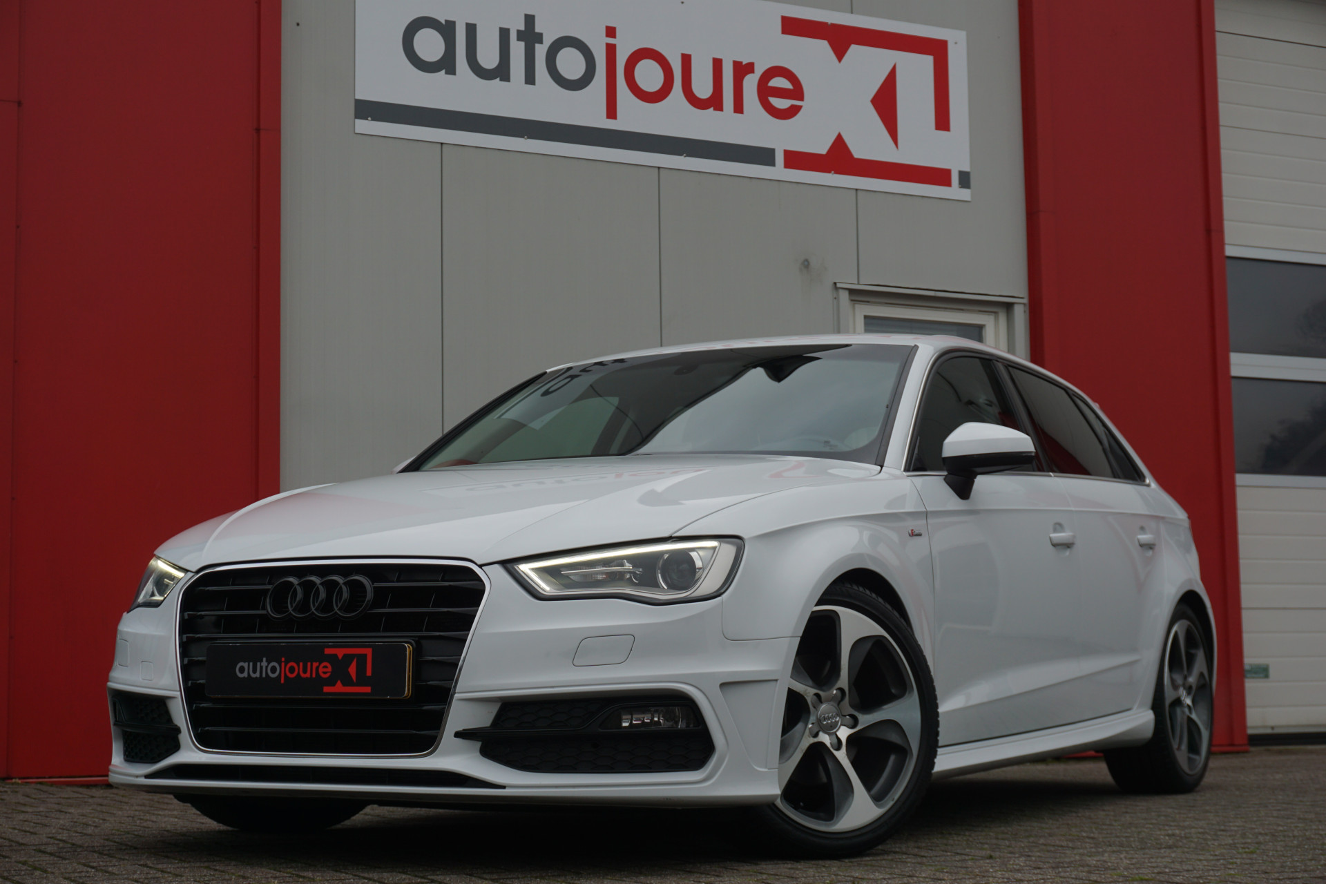 Audi A3 Sportback 1.4 TFSI CoD Design Pro Line Plus | S-Line | Navigatie | Climate | Cruise | 18” inch |