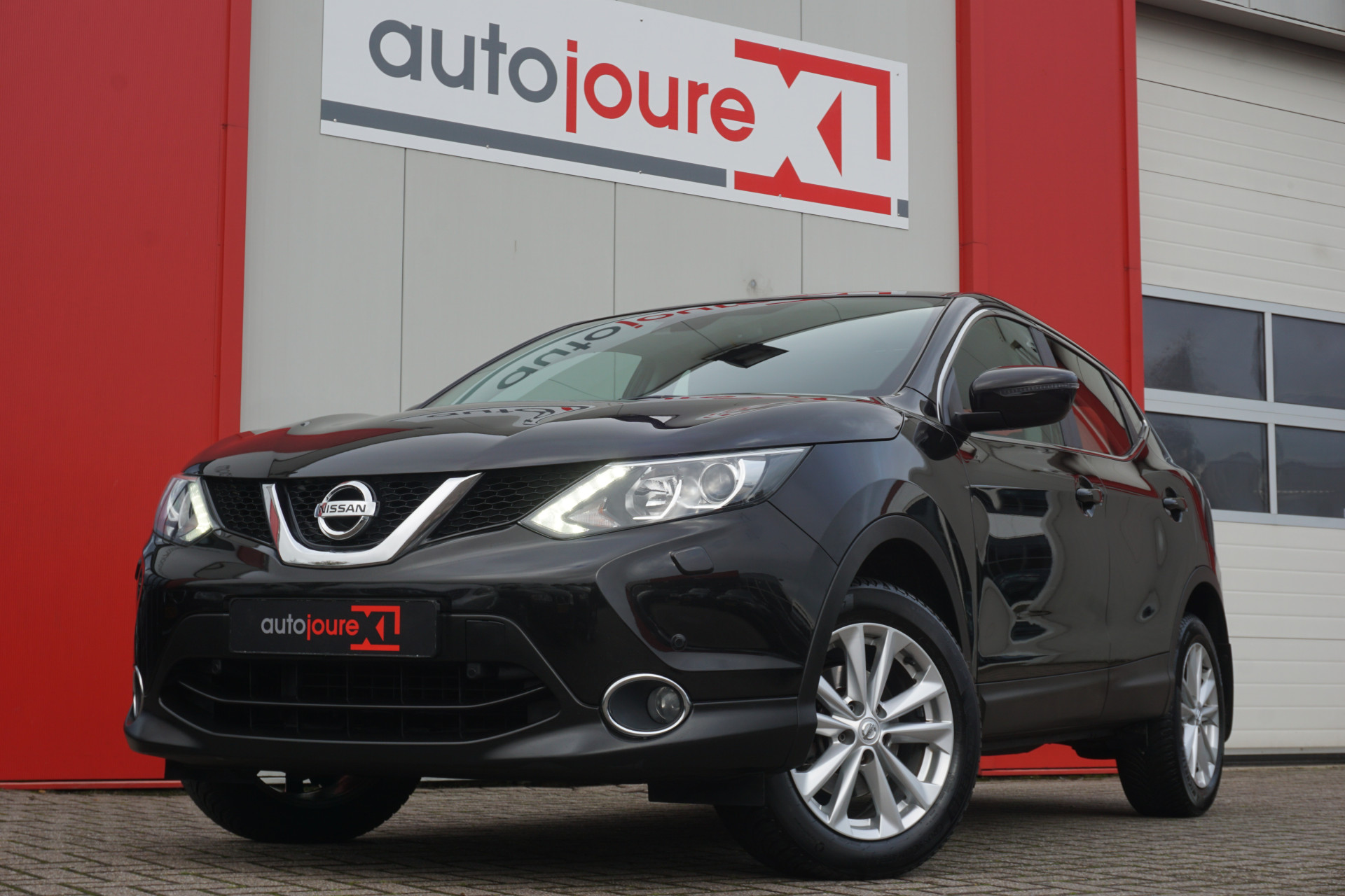 Nissan QASHQAI 1.5 dCi Business Edition | Camera | Navigatie | Cruise Control | Trekhaak |