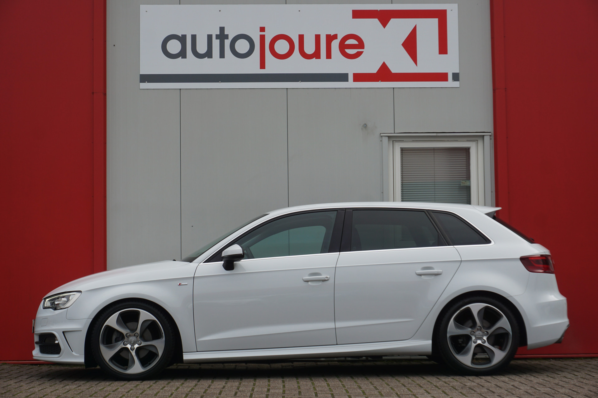 Audi A3 Sportback 1.4 TFSI CoD Design Pro Line Plus | S-Line | Navigatie | Climate | Cruise | 18” inch |