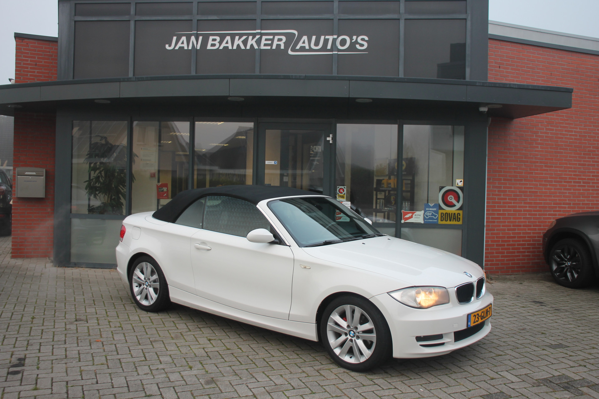 BMW 1 Serie Cabrio 118i High Executive ✅ Leer ✅ NL-auto ✅ NAP ✅ 17inch