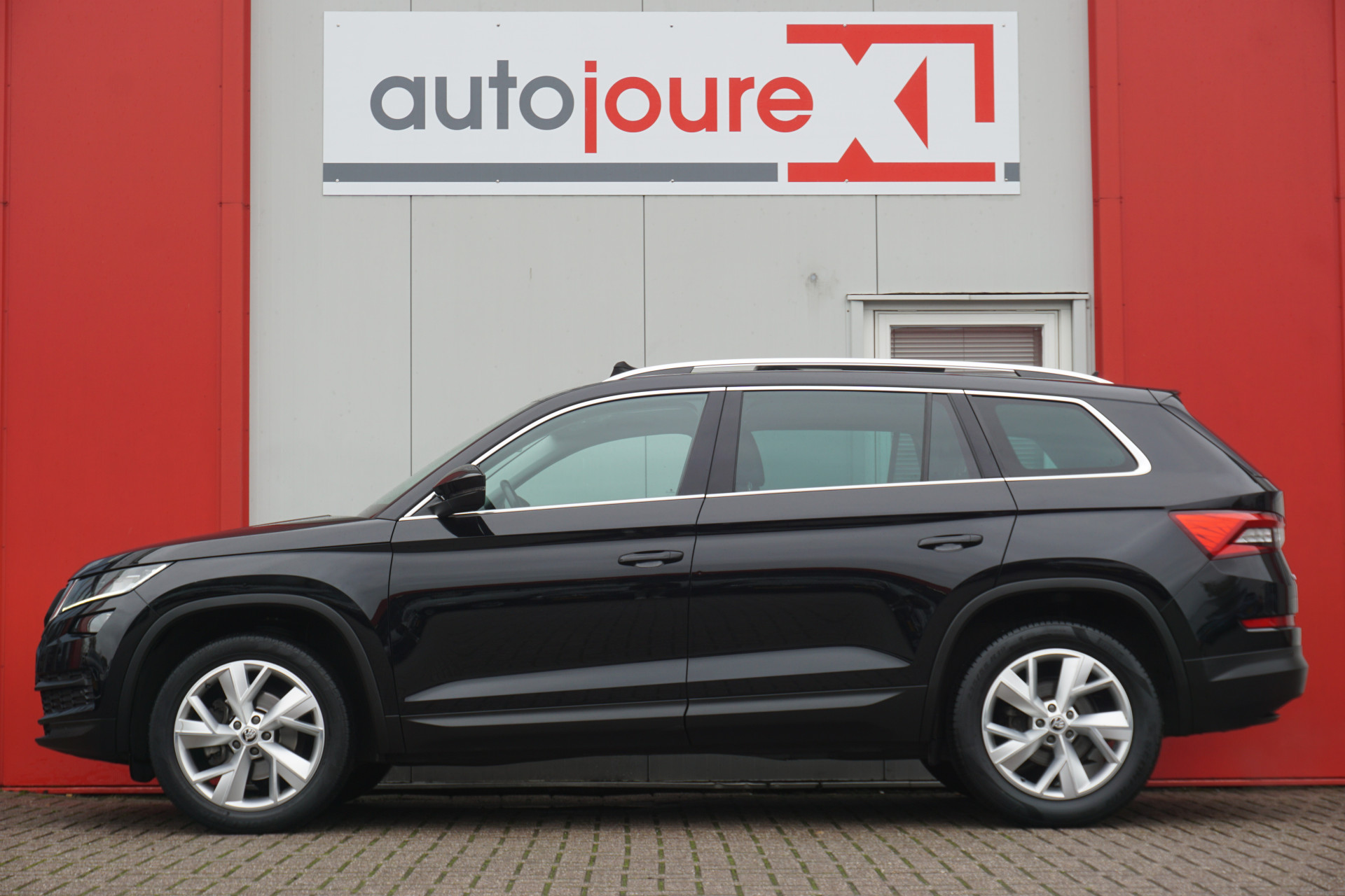 Škoda Kodiaq 1.5 TSI DSG Limited Business Edition 7persoons. | Panoramadak | Camera | ACC | Trekhaak | Origineel NL |