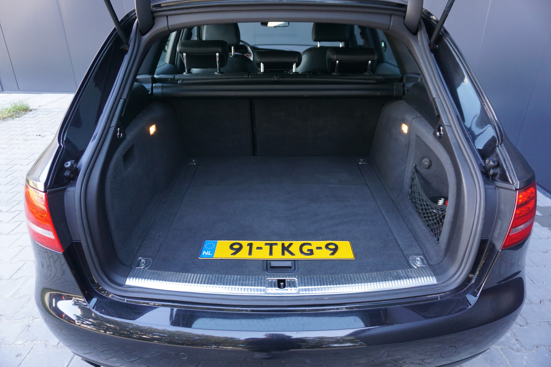 Audi A4 Avant 1.8 TFSI Pro Line S-Line | LED/Xenon | Navigatie | Origineel NL |