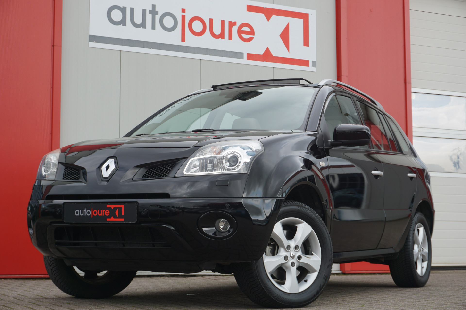 Renault Koleos 2.5 Privilège 4WD | Panoramadak | Bose Audio | Leder | Origineel NL |