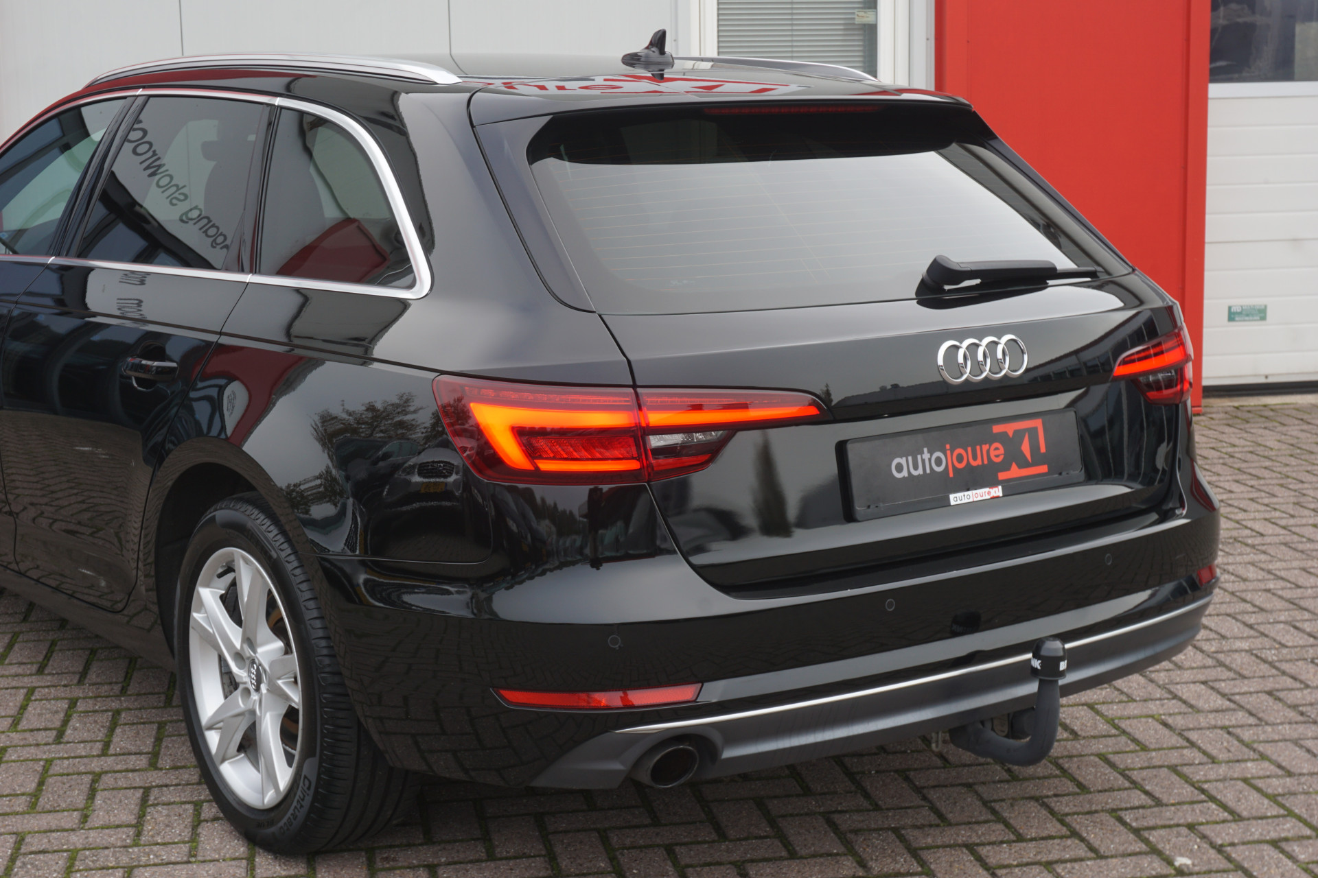 Audi A4 Avant 1.4 TFSI Sport Lease Edition | ACC | Navigatie | Trekhaak | Origineel NL |