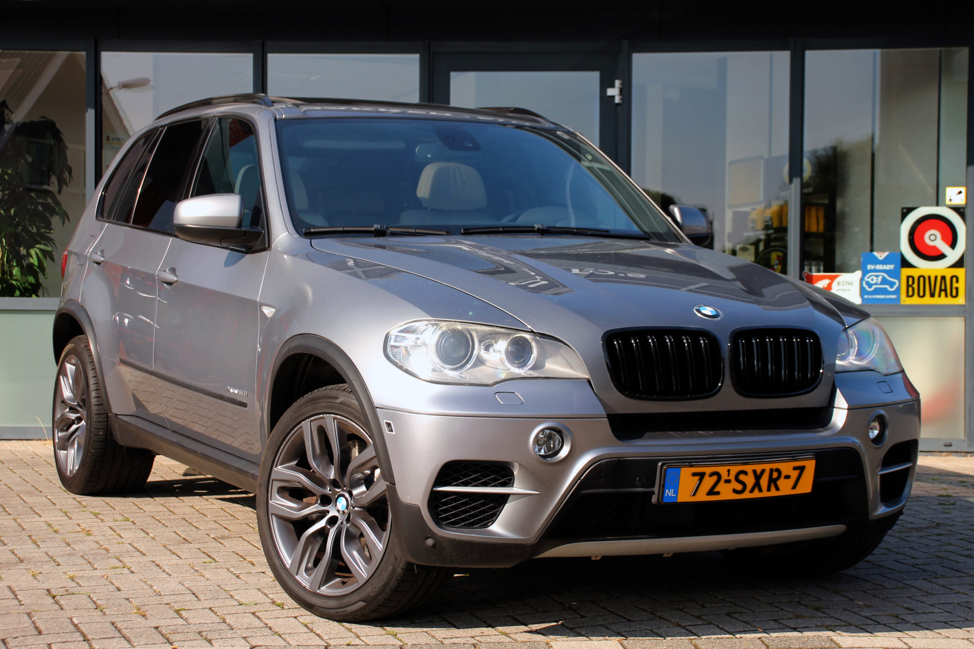 BMW X5 xDrive50i High Executive ✅ 7 pers ✅ Panodak ✅ Elec Trekh ✅ Bomvol