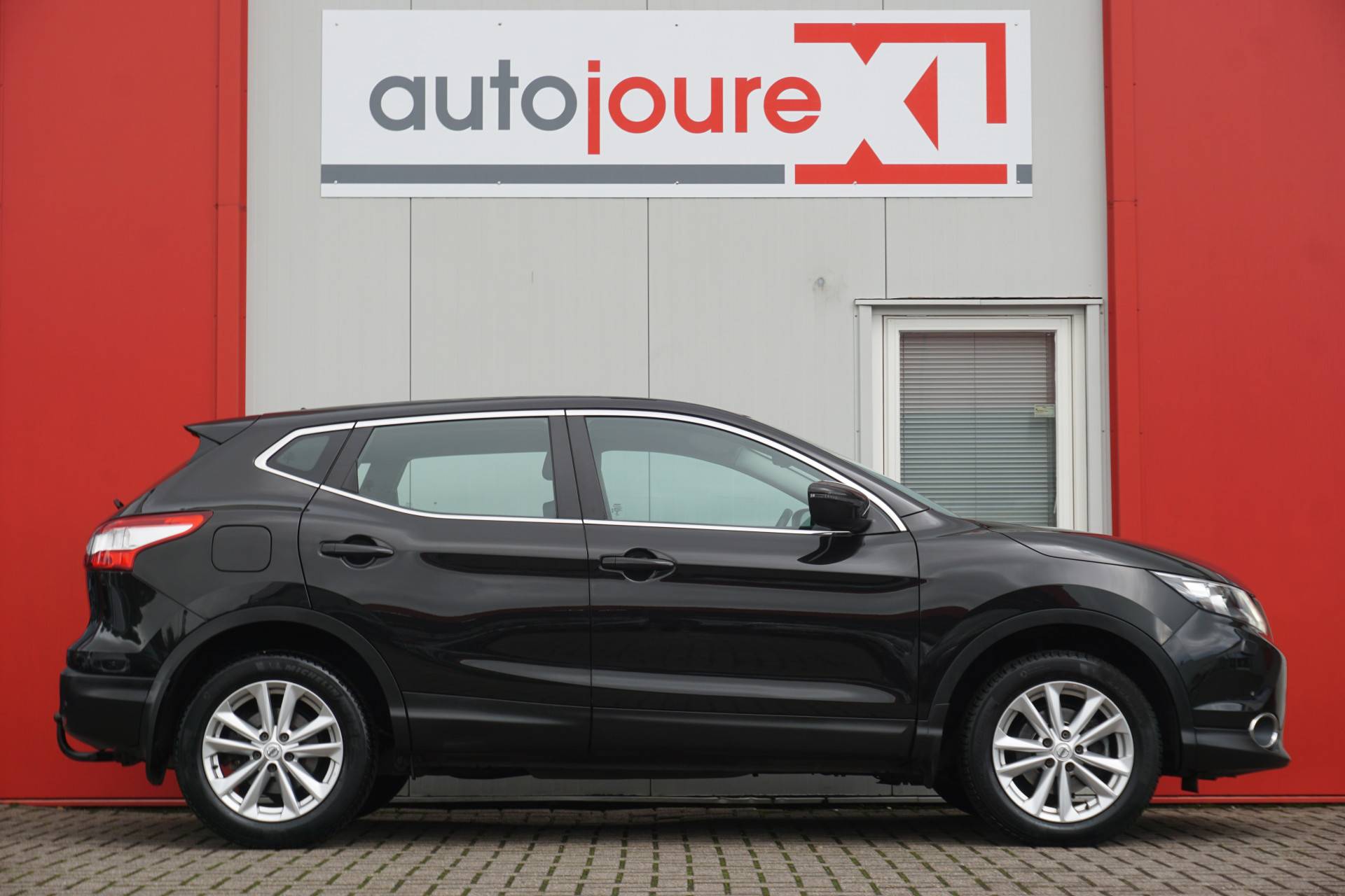 Nissan QASHQAI 1.5 dCi Business Edition | Camera | Navigatie | Cruise Control | Trekhaak |