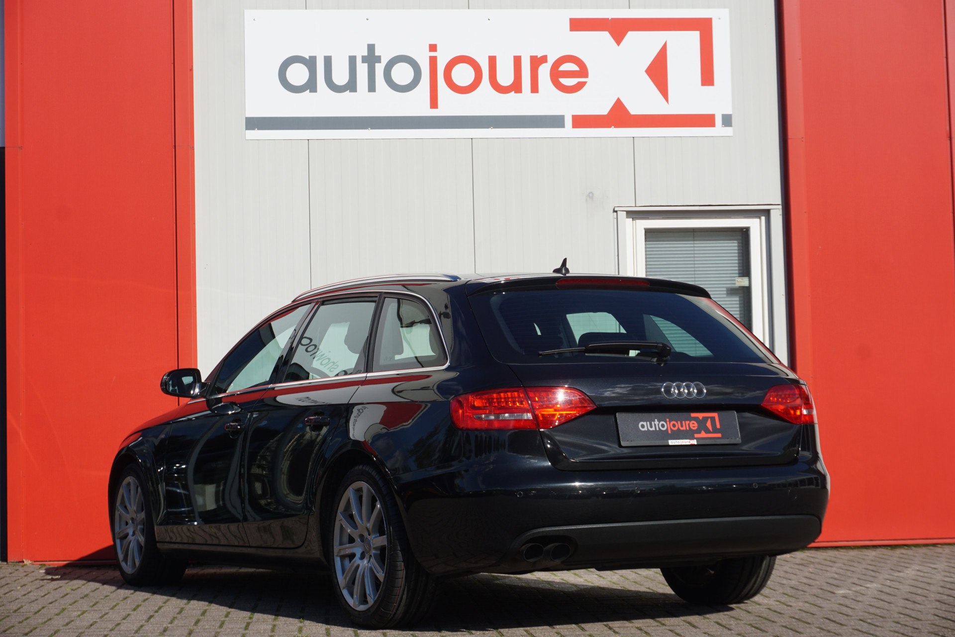 Audi A4 Avant 1.8 TFSI Pro Line S-Line | LED/Xenon | Navigatie | Origineel NL |