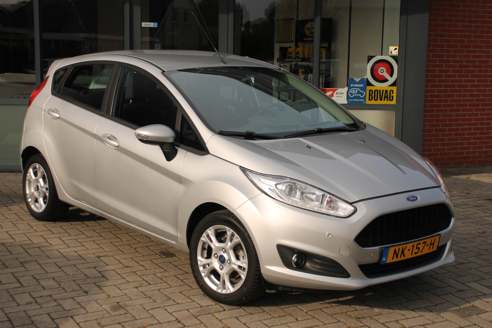 Ford Fiesta 1.0 Style Ultimate 5 deurs ✅ Navi ✅ Bluetooth ✅ NAP ✅ Rijklaar