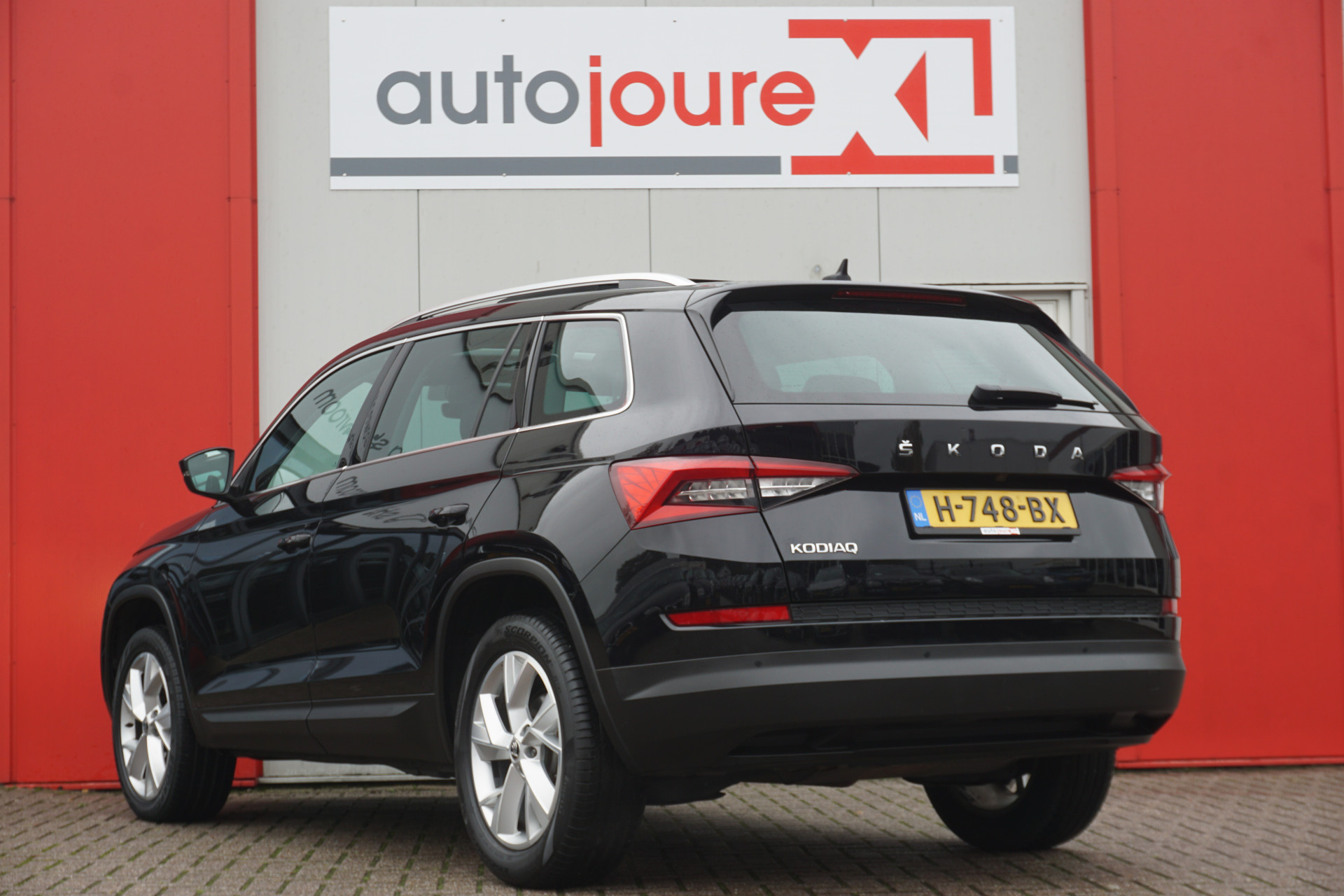 Škoda Kodiaq 1.5 TSI DSG Limited Business Edition 7persoons. | Panoramadak | Camera | ACC | Trekhaak | Origineel NL |