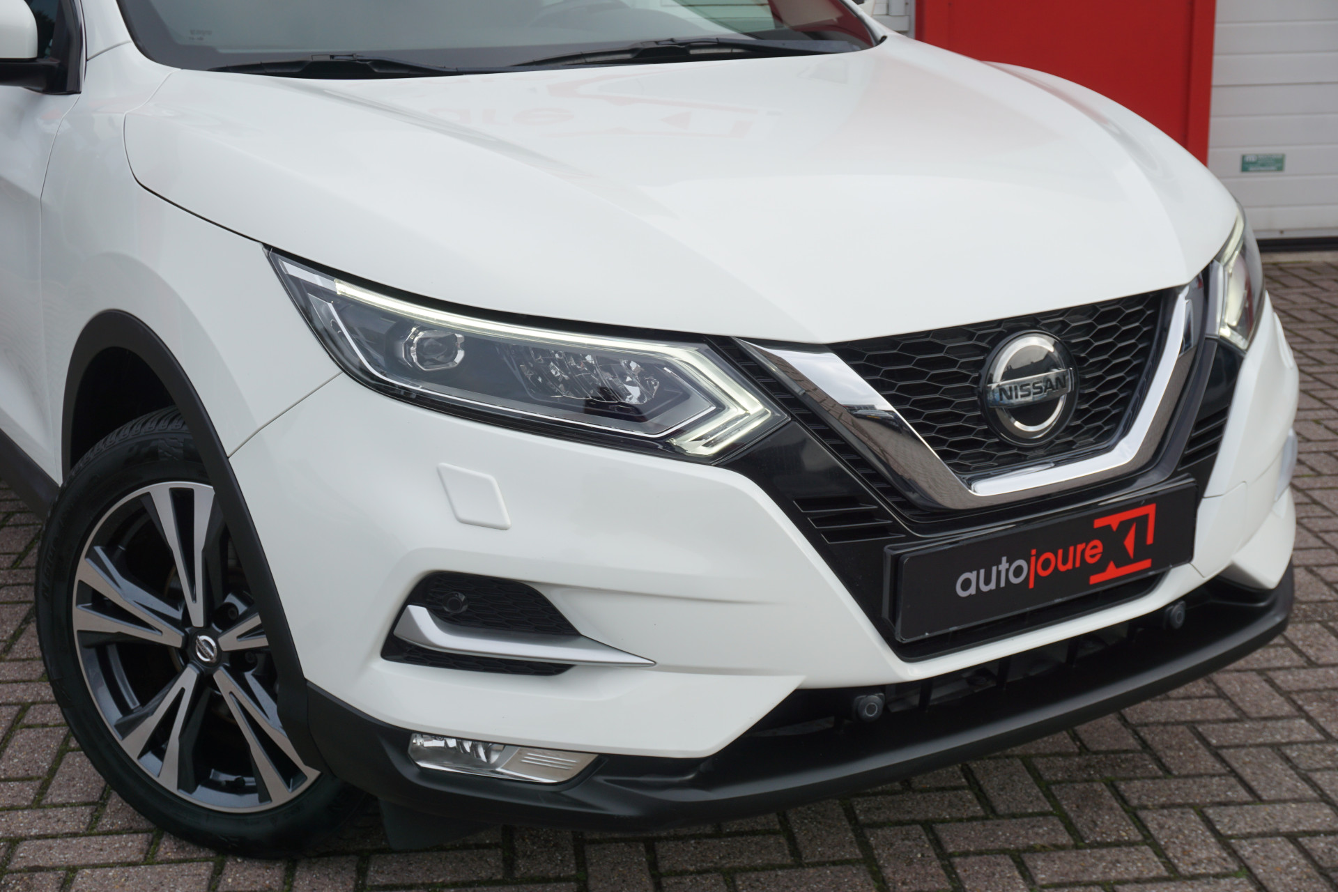 Nissan QASHQAI 1.6 Tekna | 360° Camera | Xenon | Navigatie | 18” LM |