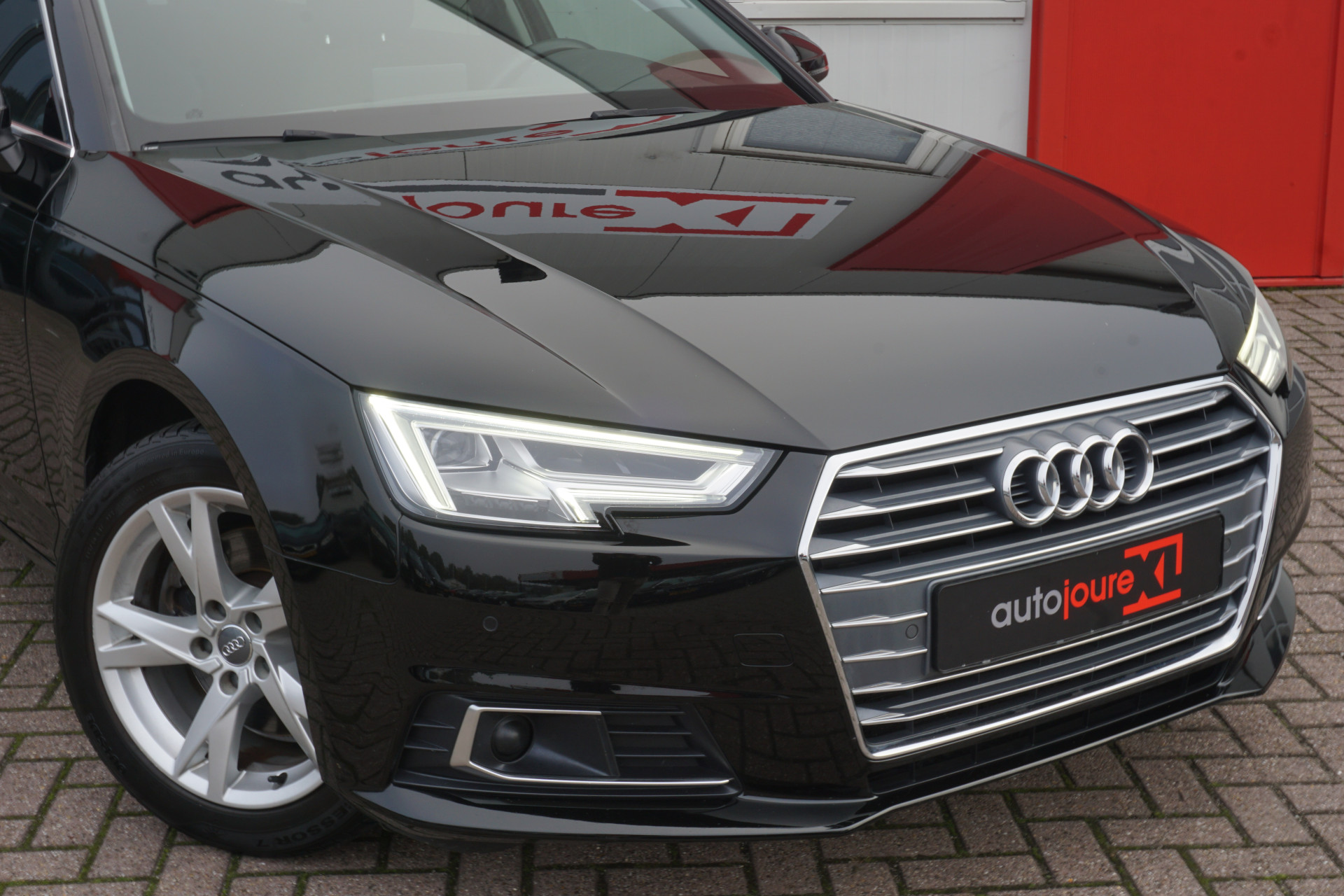 Audi A4 Avant 1.4 TFSI Sport Lease Edition | ACC | Navigatie | Trekhaak | Origineel NL |