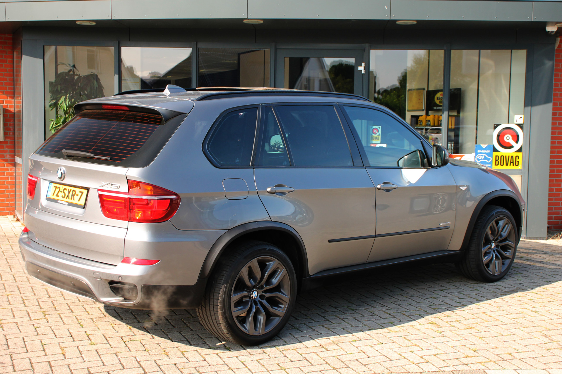 BMW X5 xDrive50i High Executive ✅ 7 pers ✅ Panodak ✅ Elec Trekh ✅ Bomvol