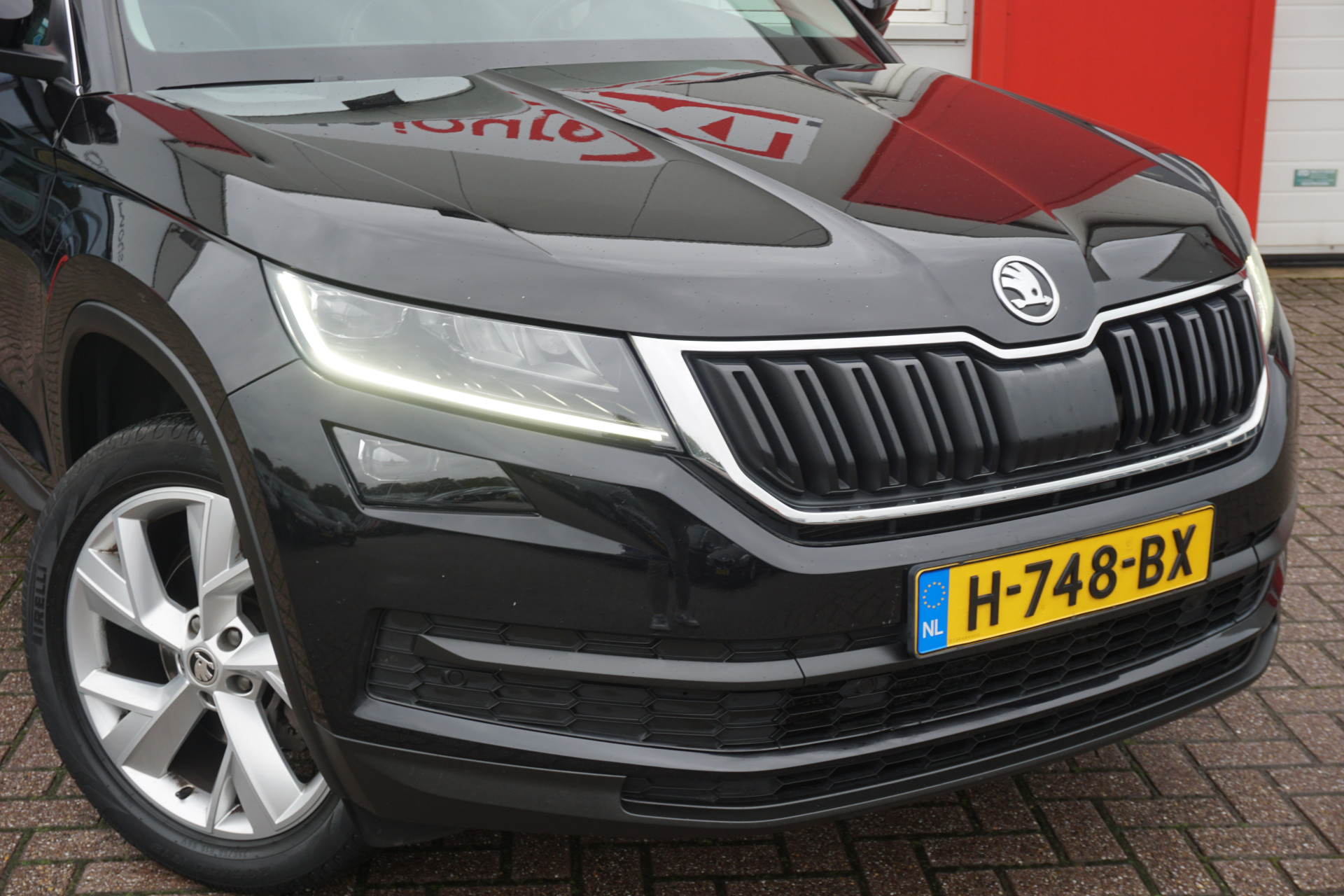 Škoda Kodiaq 1.5 TSI DSG Limited Business Edition 7persoons. | Panoramadak | Camera | ACC | Trekhaak | Origineel NL |