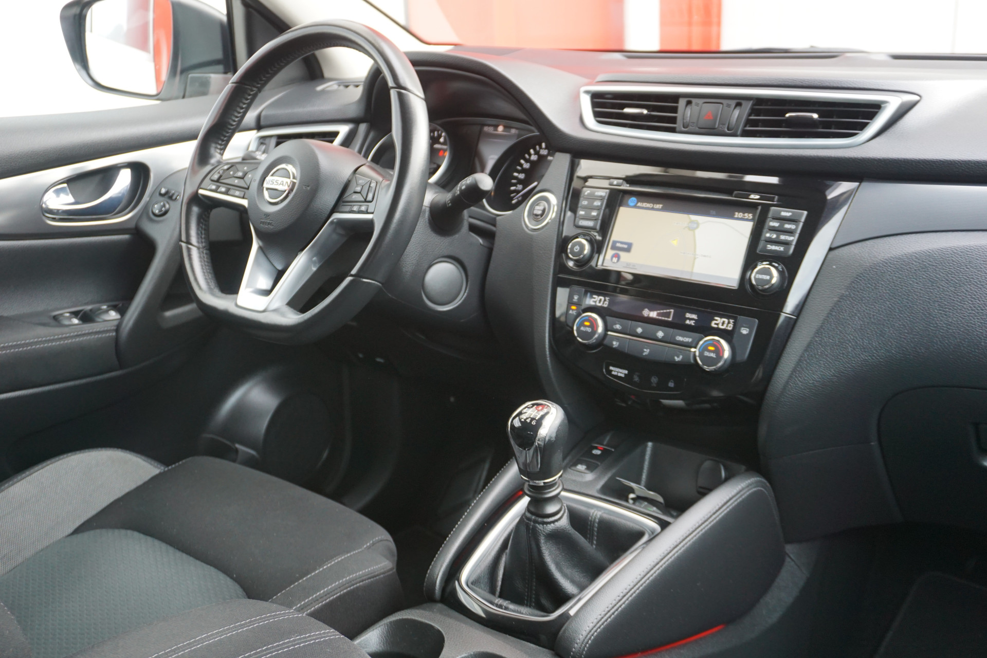 Nissan QASHQAI 1.6 Tekna | 360° Camera | Xenon | Navigatie | 18” LM |