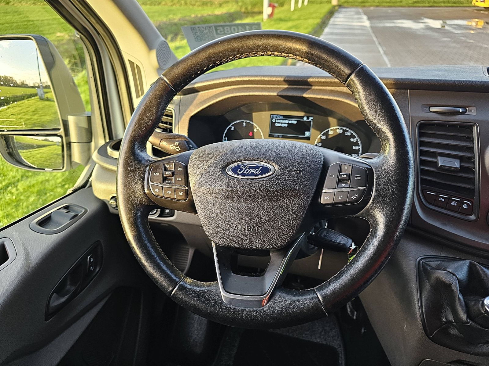 FORD TRANSIT 350 ac navi camera euro6