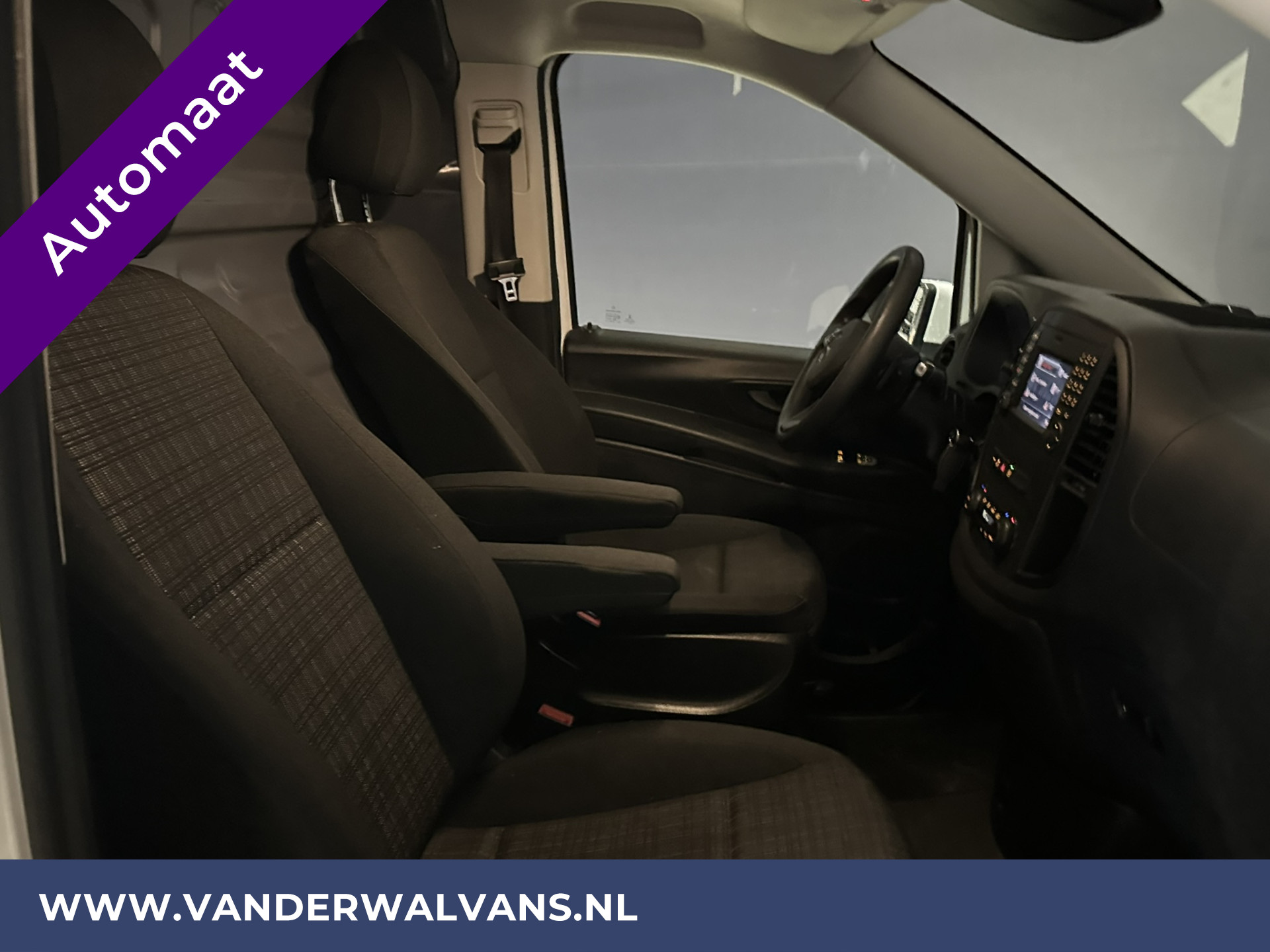 Mercedes-Benz Vito 114 CDI Automaat L1H1 Euro6 Airco | Navigatie | Camera | LM velgen Cruisecontrol, Trekhaak, Parkeersensoren