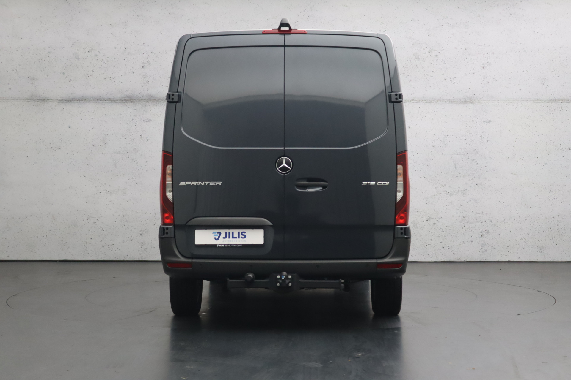 Mercedes-Benz Sprinter 319 1.9 CDI L2H1 RWD Automaat | LED | Cruise control adaptief | Trekhaak | Camera