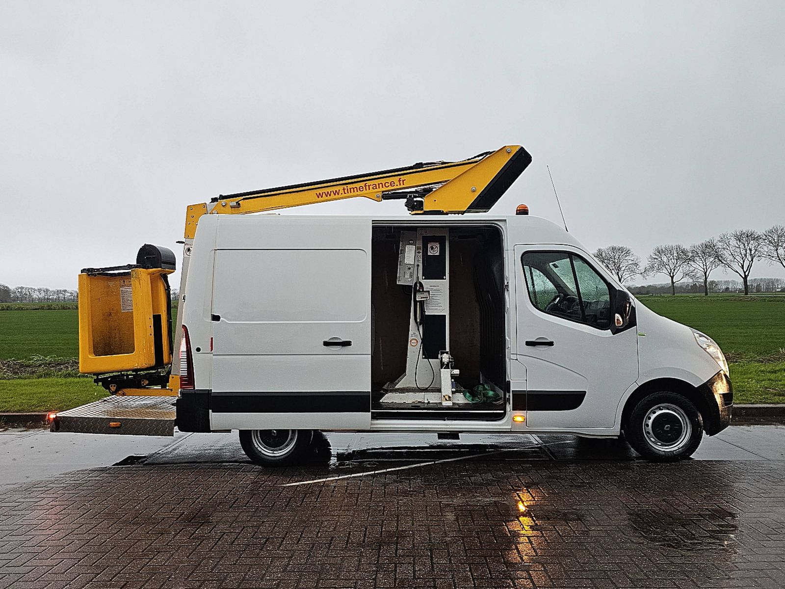 RENAULT MASTER 2.3 l2h2 hoogwerker 12m!