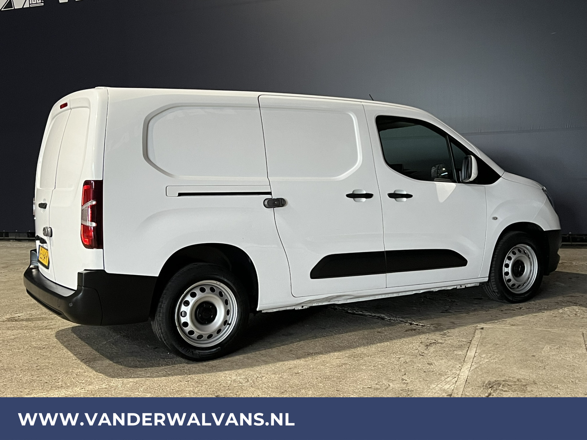 Opel Combo 1.6D 100pk L2H1 Euro6 Airco | Navigatie | Apple Carplay | Android Auto | Cruisecontrol Parkeersensoren