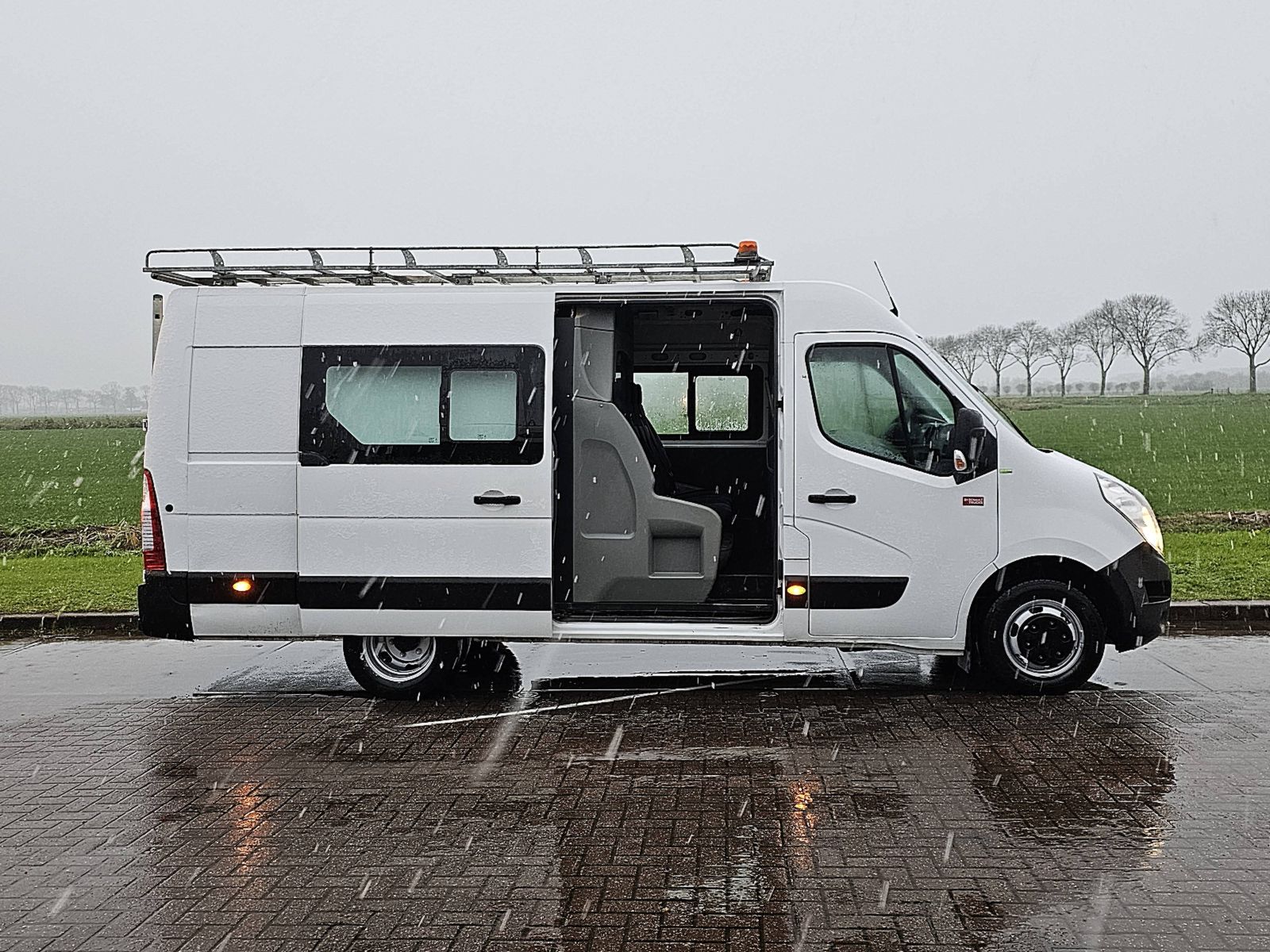 RENAULT MASTER 2.3 dci 145 dl dc l3h2