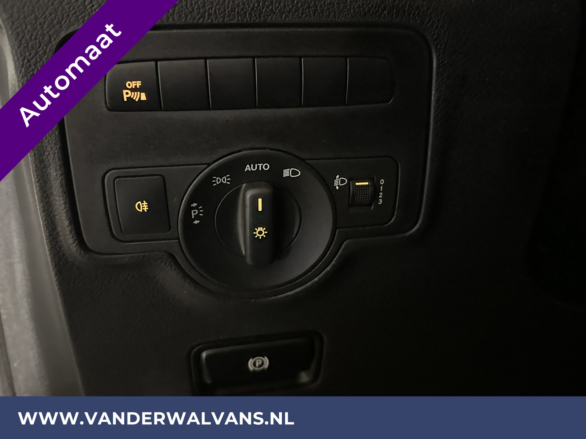 Mercedes-Benz Vito 114 CDI Automaat L1H1 Euro6 Airco | Navigatie | Camera | LM velgen Cruisecontrol, Trekhaak, Parkeersensoren