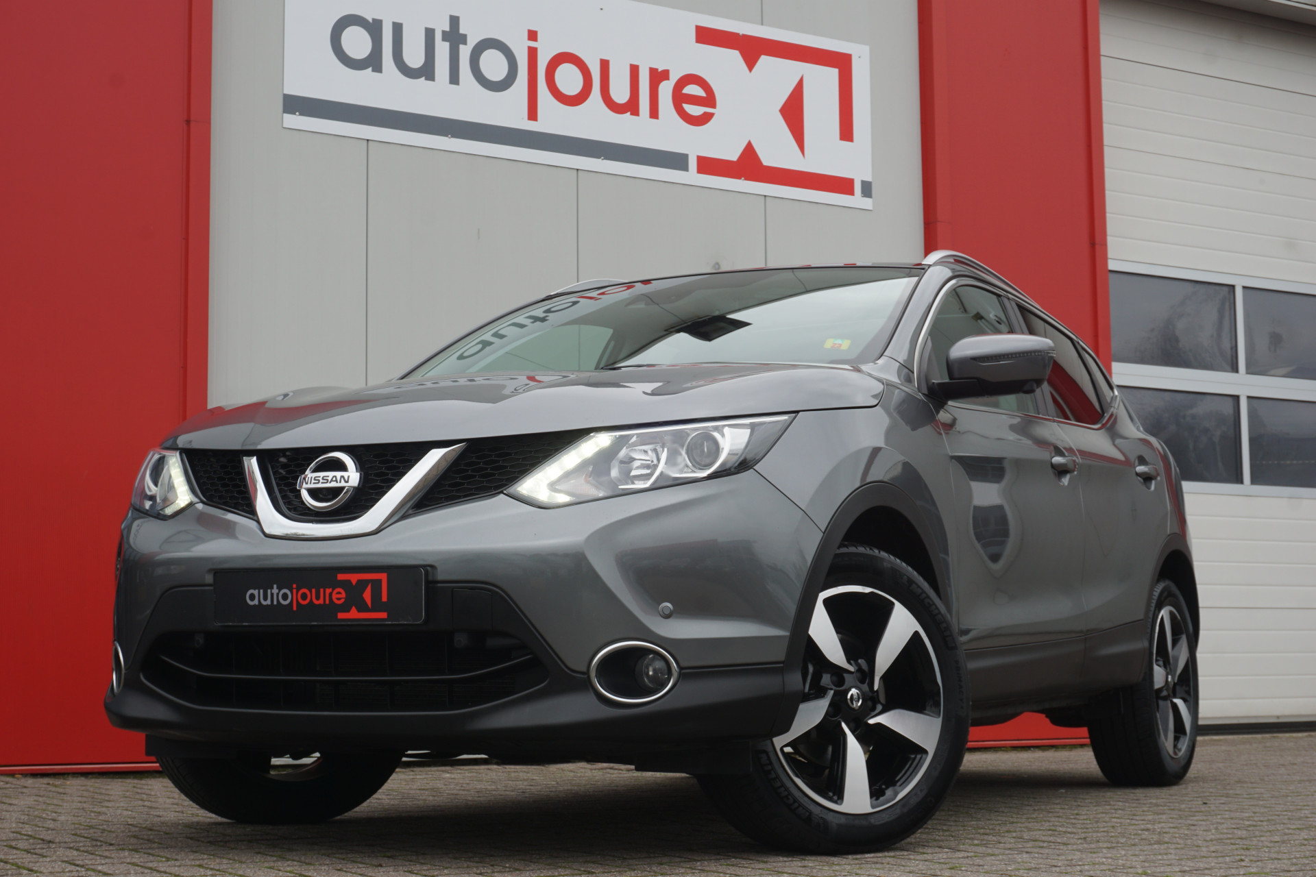 Nissan QASHQAI 1.2 N-Connecta | Camera | Panoramadak | Cruise Control | Navigatie | Origineel NL |