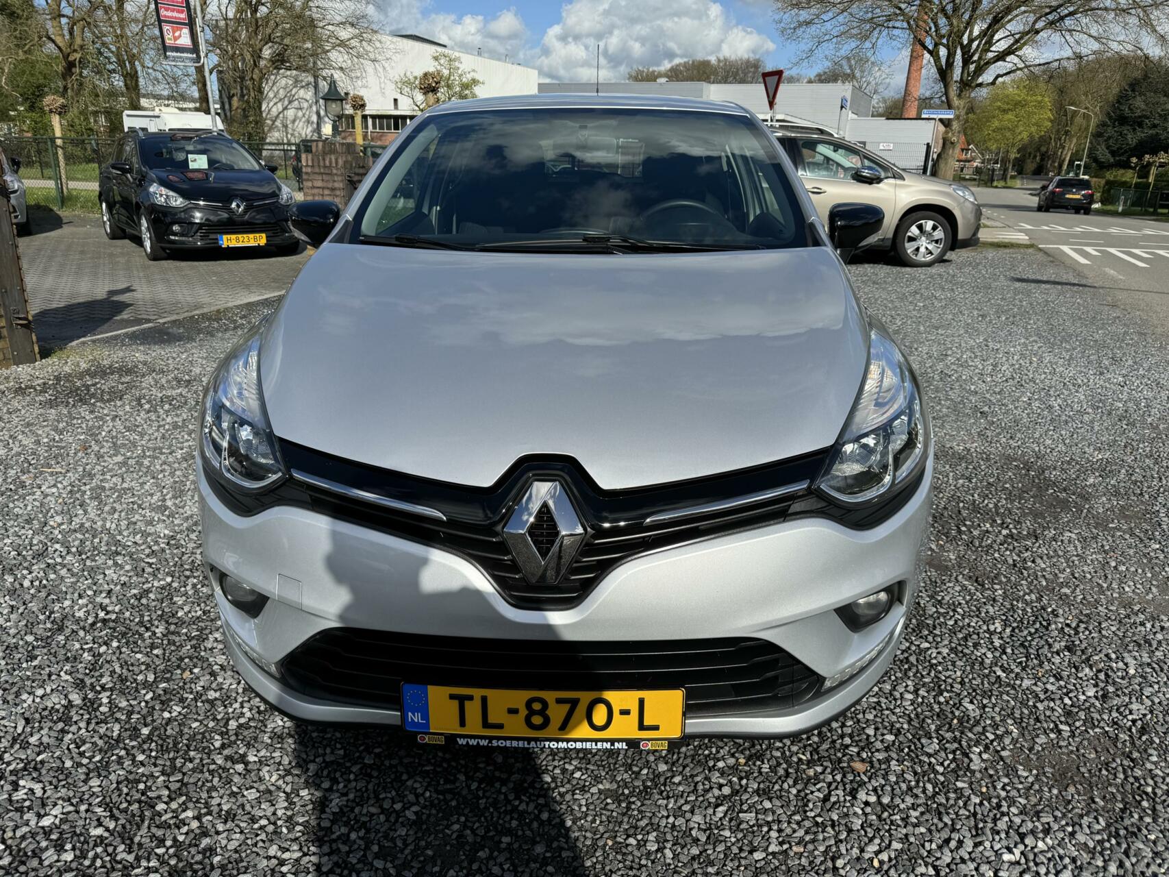 Renault Clio 0.9 TCe Limited 137726km 5d nieuwstaat navi clima