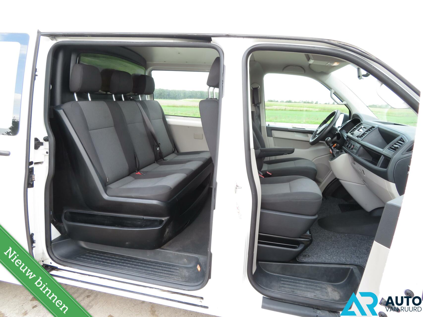 Volkswagen Transporter 2.0 TDI L2H1 * Dubbele cabine * Euro6