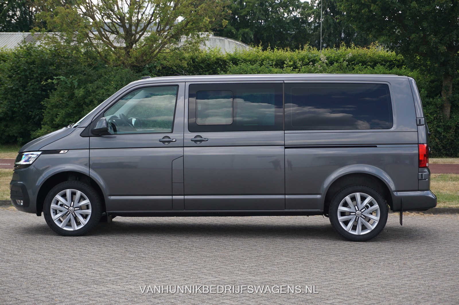 Volkswagen Transporter DC Highline 2.0TDI 204PK Navi, Camera, LED, 18″ LM!! NR. 986