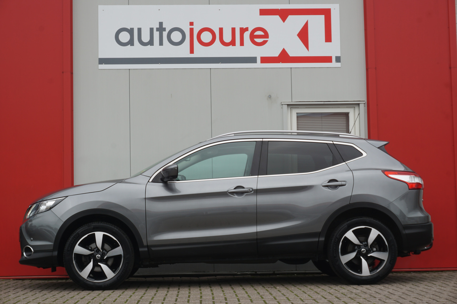 Nissan QASHQAI 1.2 N-Connecta | Camera | Panoramadak | Cruise Control | Navigatie | Origineel NL |