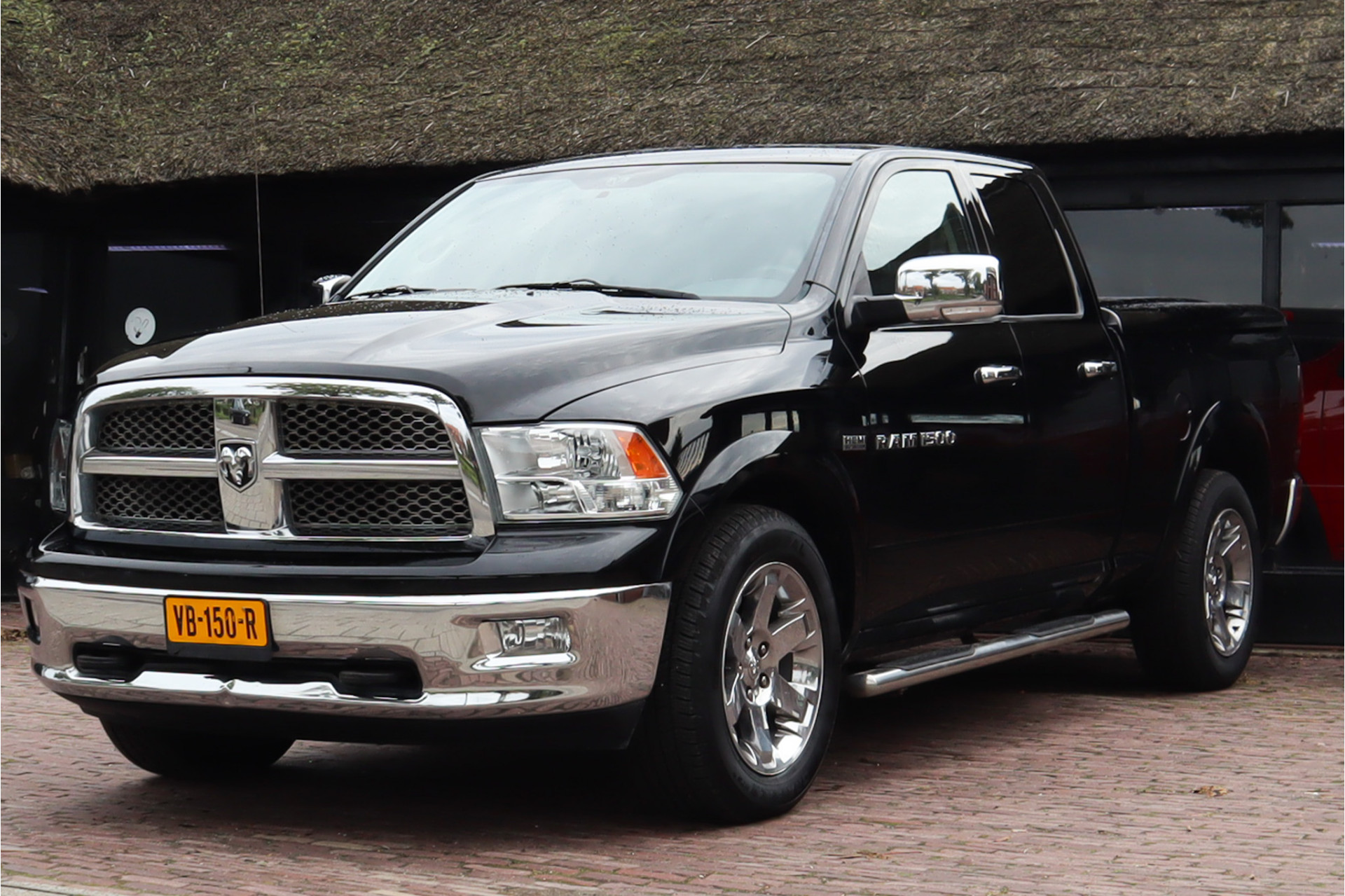 Dodge Ram 1500 5.7 V8 4×4 Laramie | Camera | Schuif- kantel dak | Stoel/Stuur verwarming | Stoel verkoeling