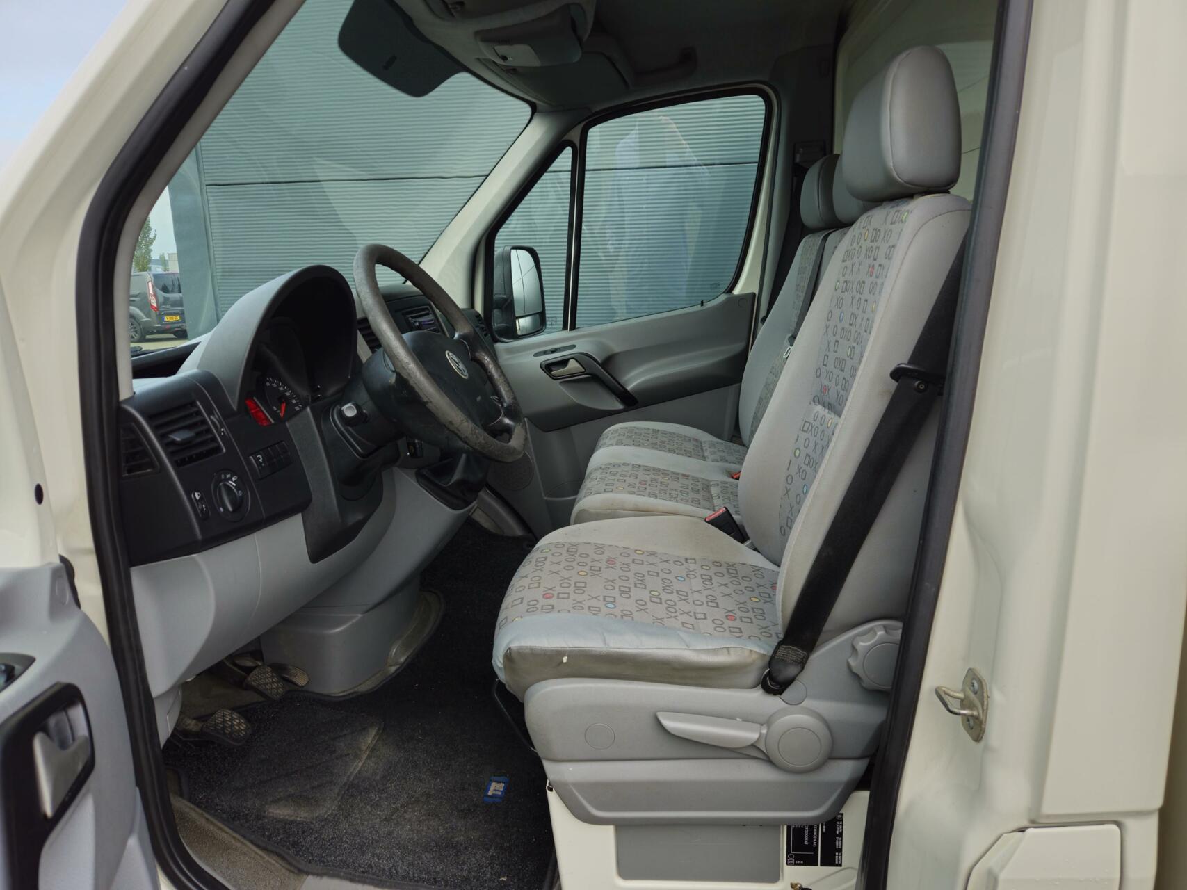 Volkswagen Crafter 2.5 TDI L4H3 Meubelbak Airco 163 Pk 3-per