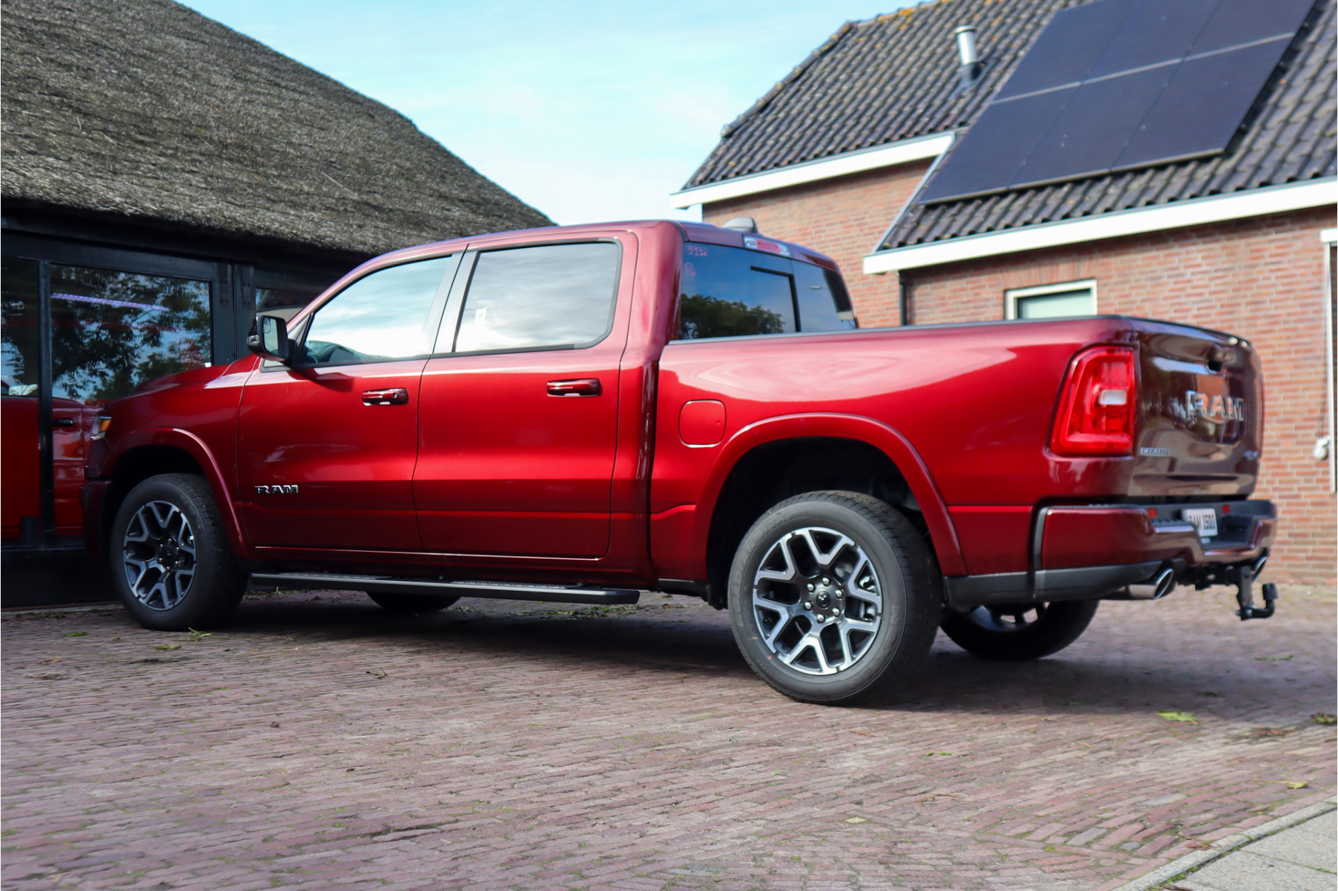 Dodge Ram 1500 2025 3.0L HURRICANE LARAMIE SPORT | OP VOORRAAD | NIEUW