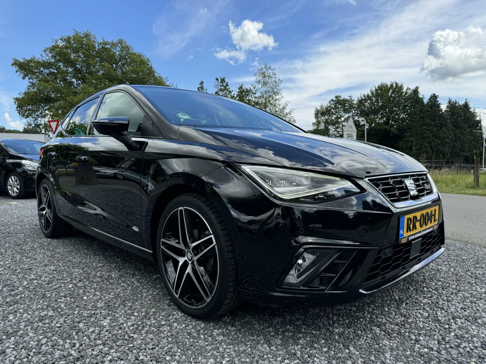 Seat Ibiza 1.0 TSI FR Business Intense, apple carplay, camera,