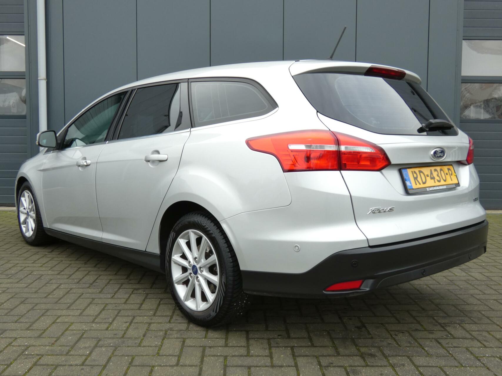 Ford Focus Wagon 1.0 Titanium | CLIMA | NAVI | NIEUWE APK!!!