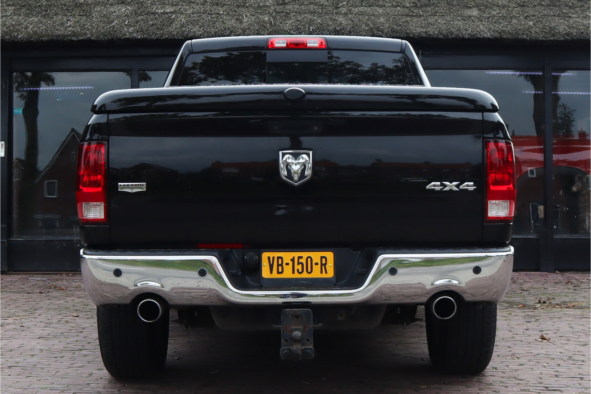 Dodge Ram 1500 5.7 V8 4×4 Laramie | Camera | Schuif- kantel dak | Stoel/Stuur verwarming | Stoel verkoeling