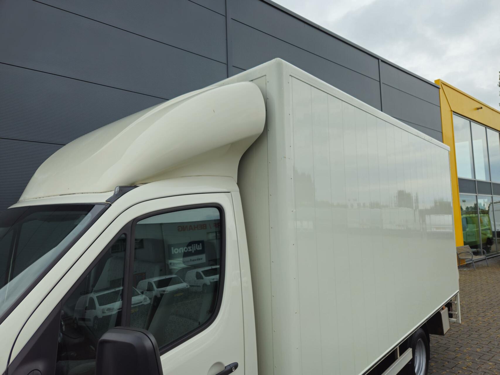 Volkswagen Crafter 2.5 TDI L4H3 Meubelbak Airco 163 Pk 3-per