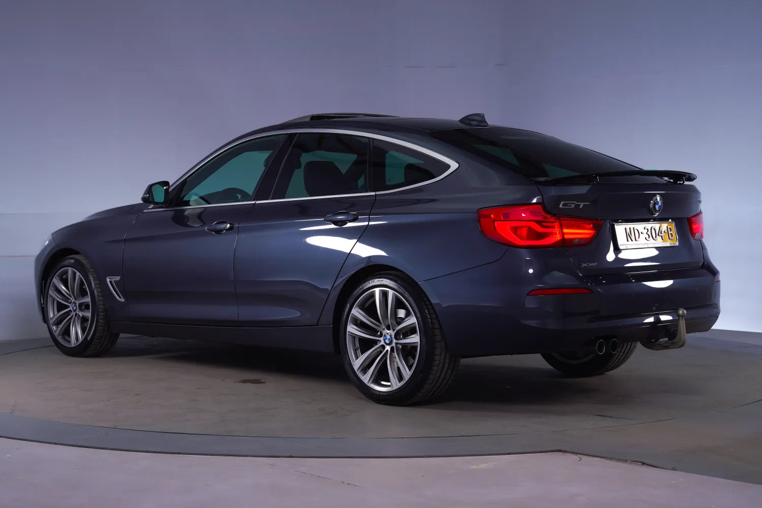 BMW 3-serie 330i xDrive High Executive Luxury Aut. [ Panorama Leder HUD Harman/Kardon ]