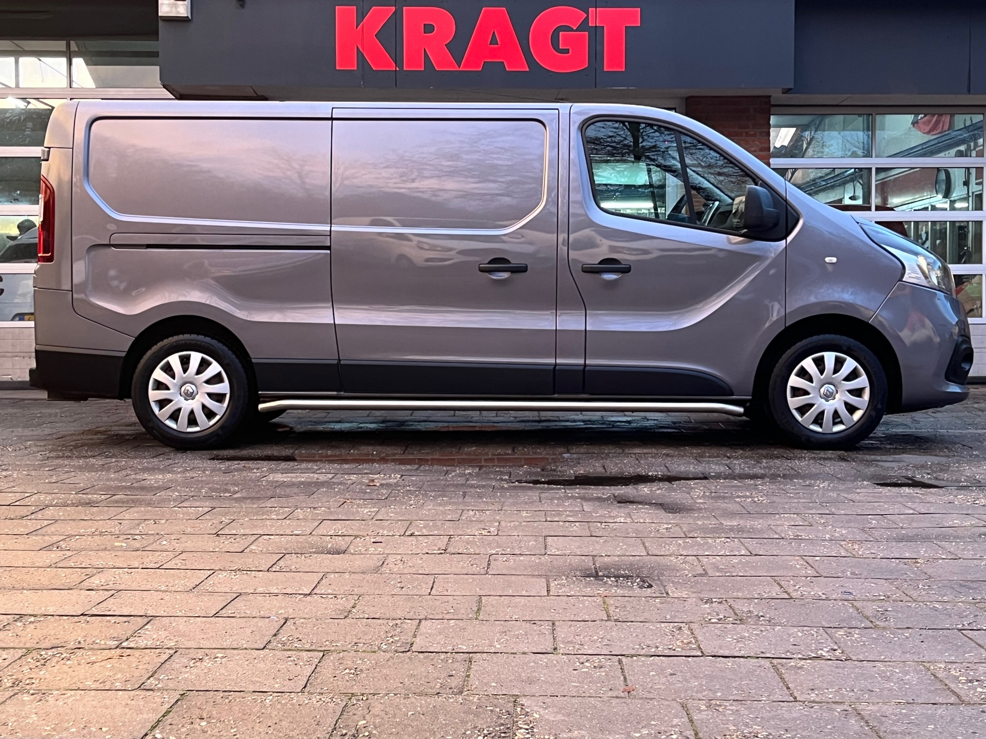 Renault Trafic 1.6 dCi T29 L2H1|NAP|EURO6|achteruitrijcamera|navigatie|trekhaak|cruise control|airconditioning|voorruitverwarming