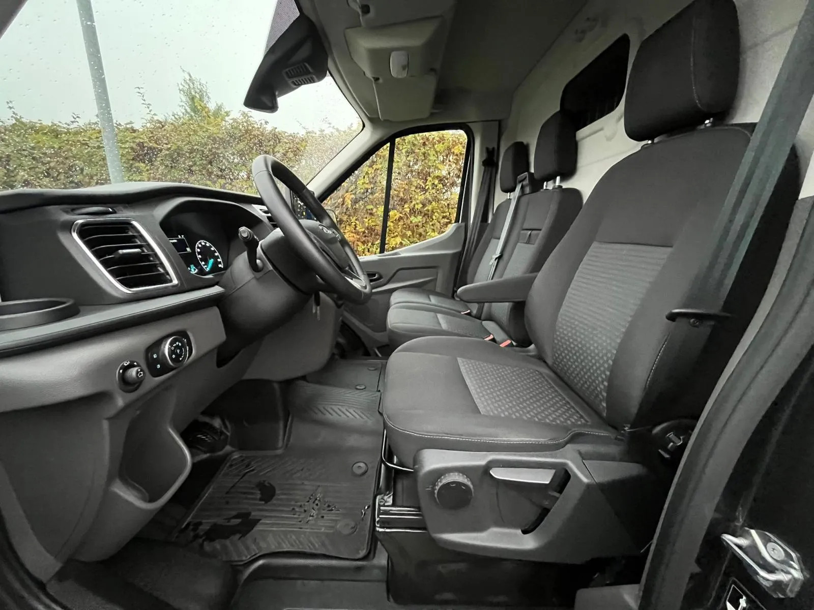 Ford Transit 350 L2H2| 170PK Sync | Airco| Cruise | Camera