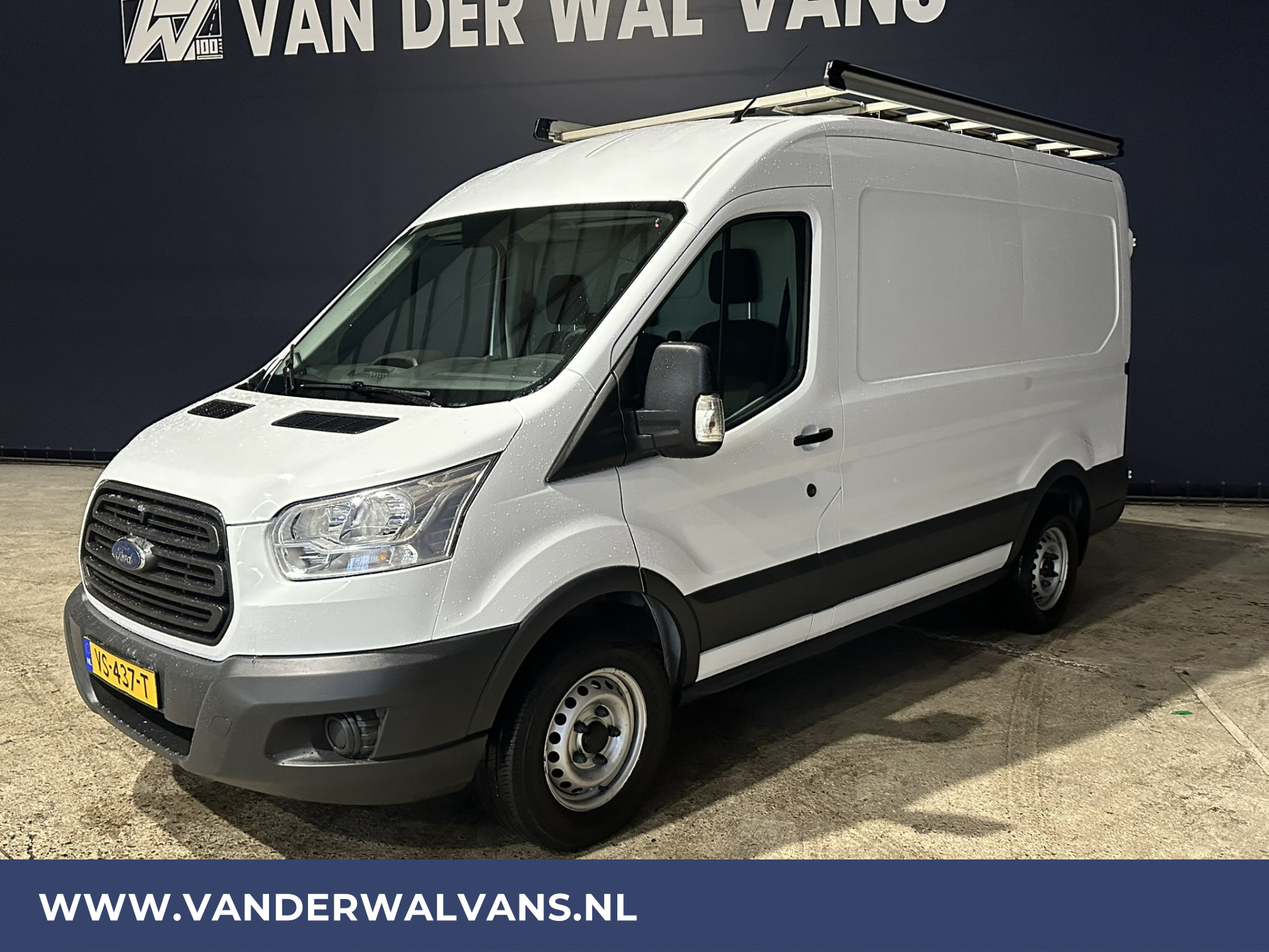 Ford Transit 2.2 TDCI 126pk L2H2 2800kg Trekhaak | Imperiaal | Trap Bluetooth telefoonvoorbereiding