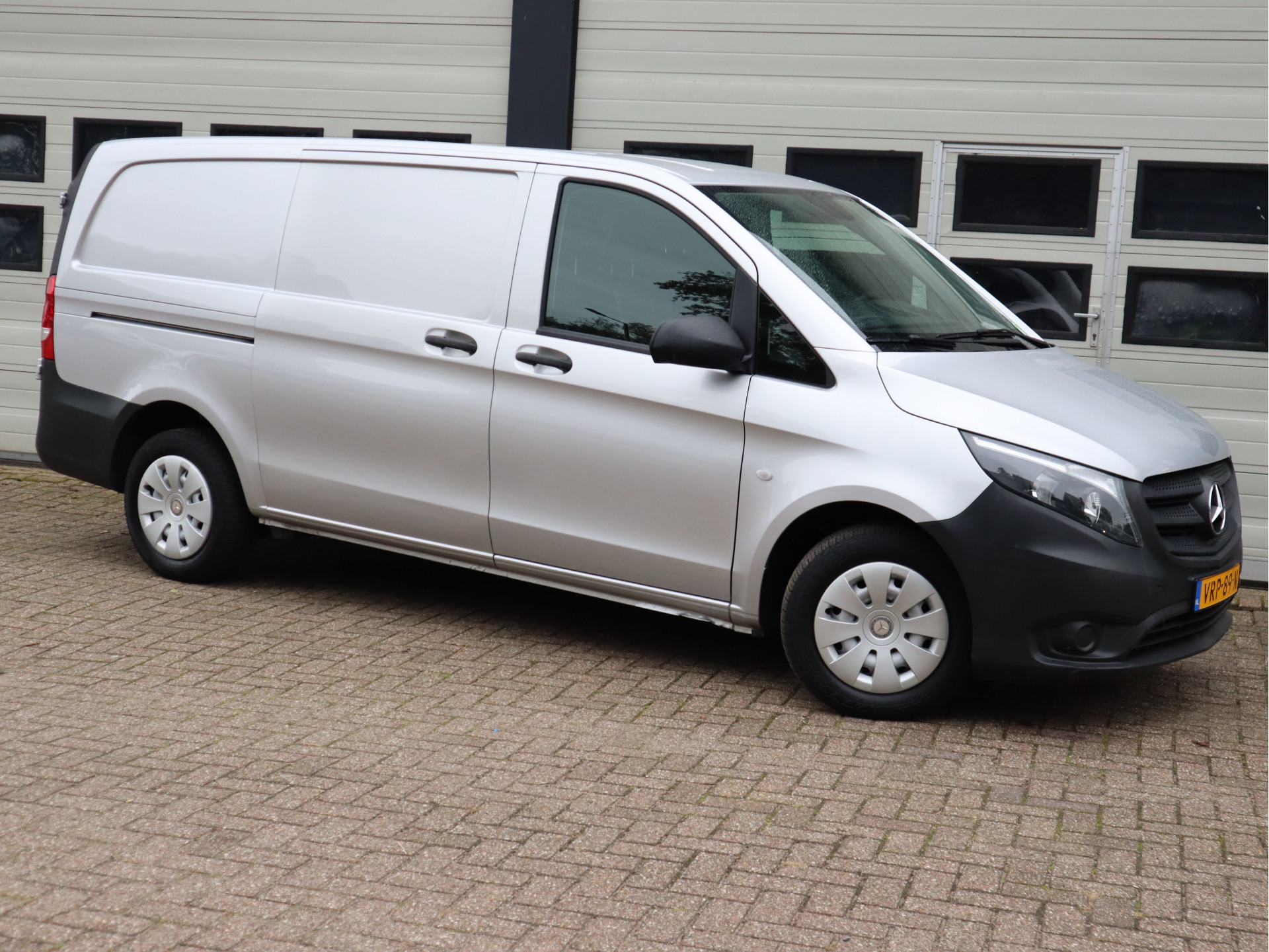 Mercedes-Benz Vito 114 CDI 9g Tronic Automaat – Lang L2 – Apple Carplay – Cruise – Camera